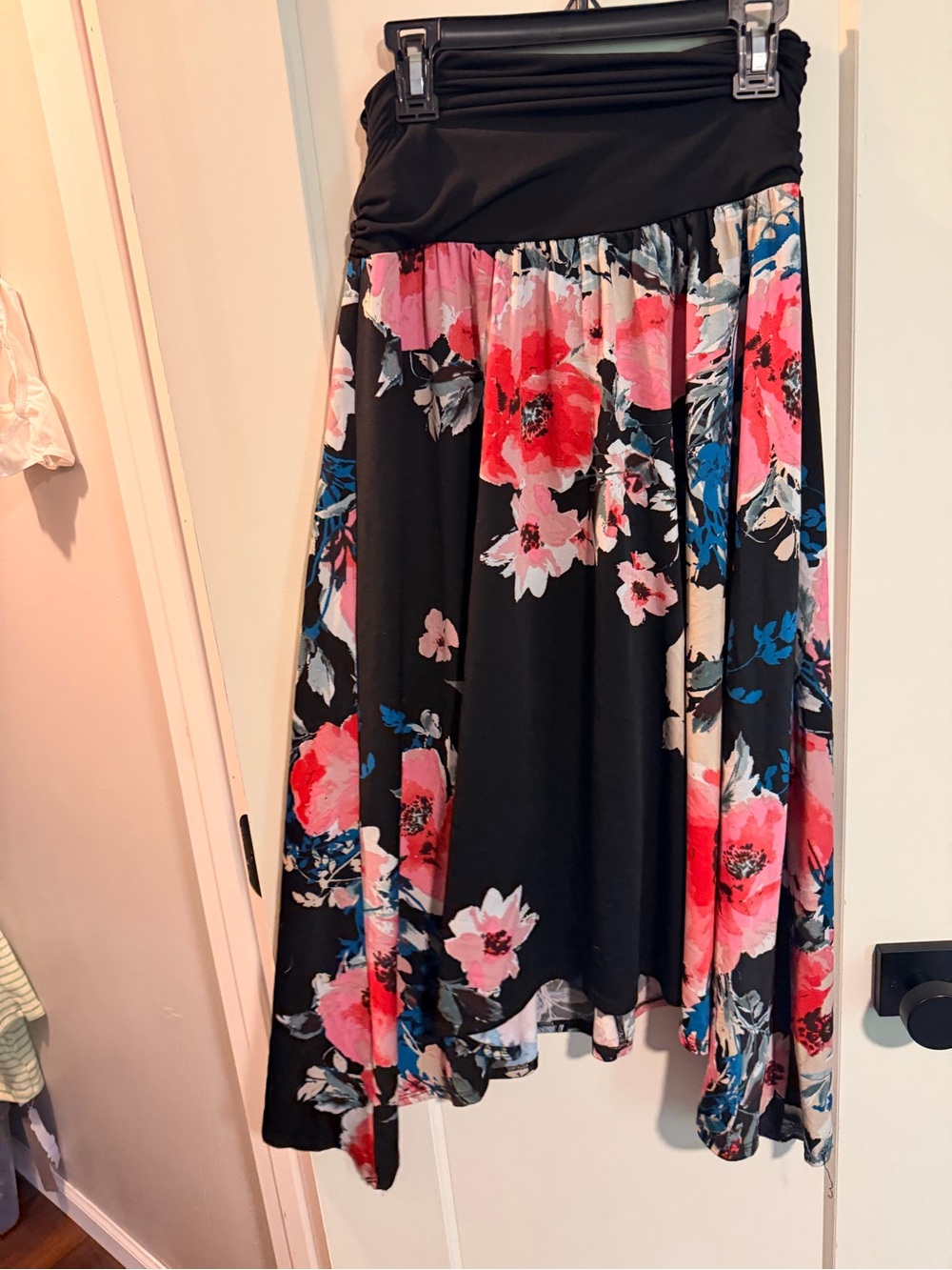 Apt. 9 Black High-Low Skirt with Pink and Blue Floral Print